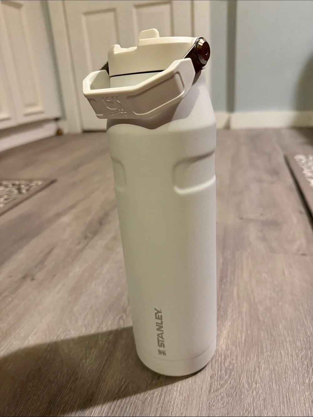 Stanley Ivory Insulated Flip-Top Bottle